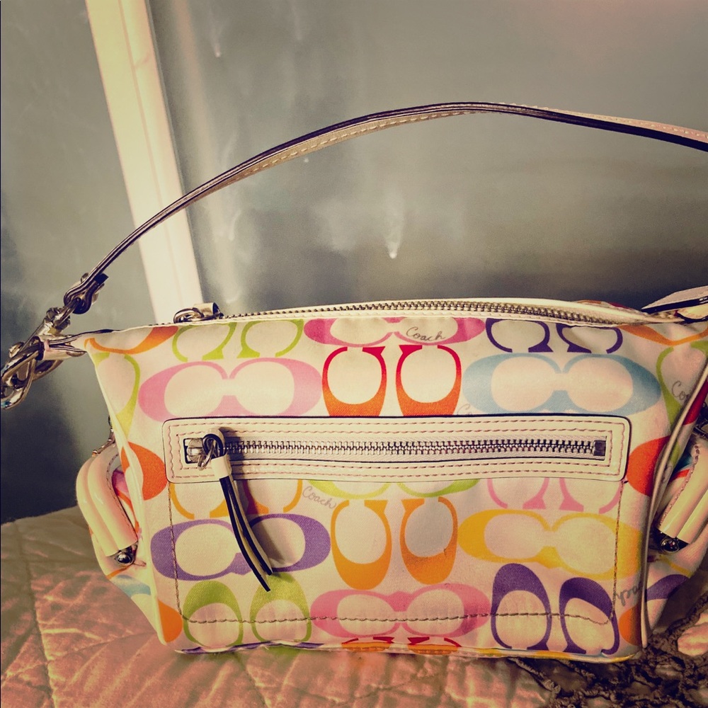 Small colorful hand bag by coach poppy
